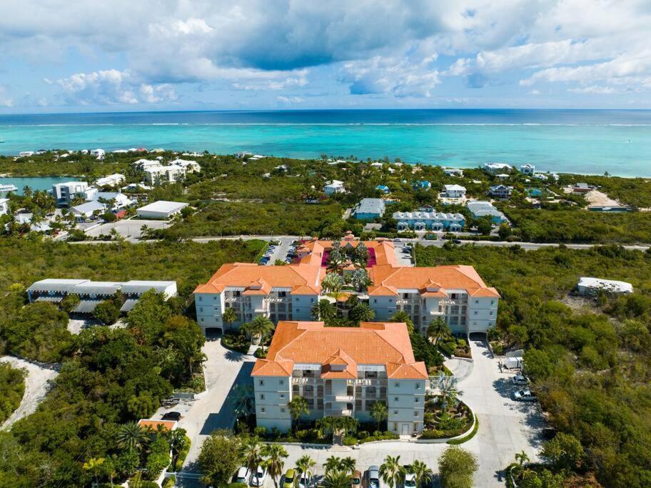 The Cottonwood House - Beach Villa Turtle Cove Exterior foto