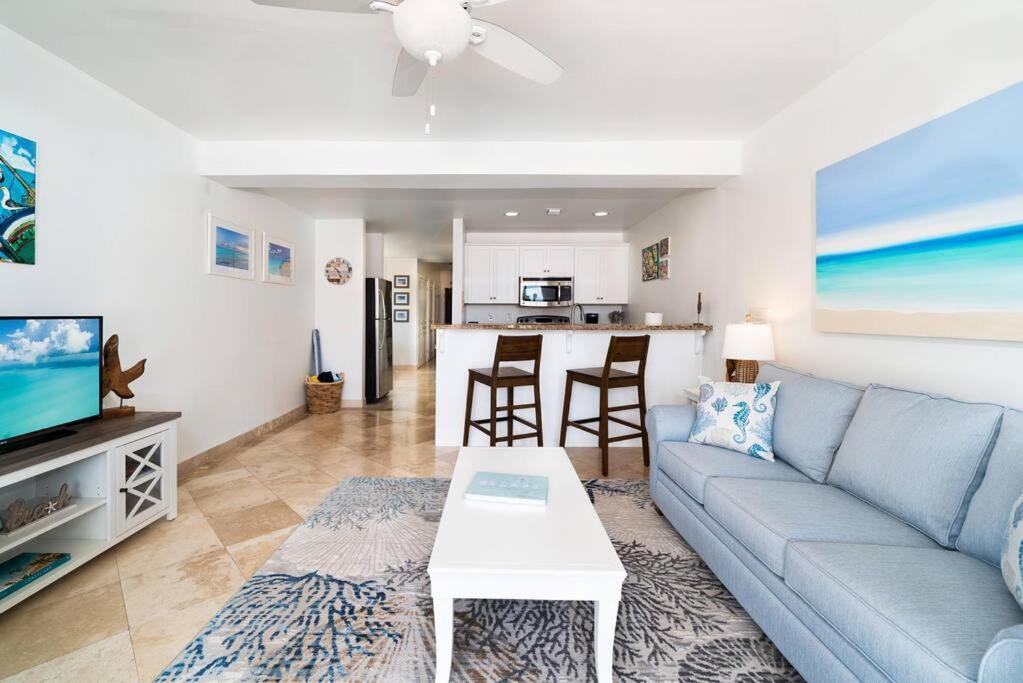 The Cottonwood House - Beach Villa Turtle Cove Exterior foto